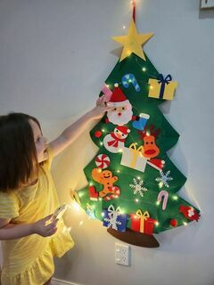 Space saving Christmas tree!